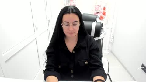 Snapshot of lucyycharm chatting on 07-07-26, 12:31 Lucy online show from 07-07-26, 12:31