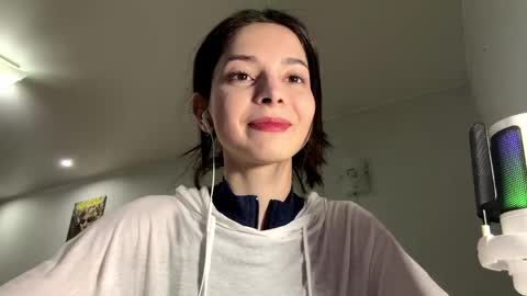 Mika online show from 03-21-26, 02:42