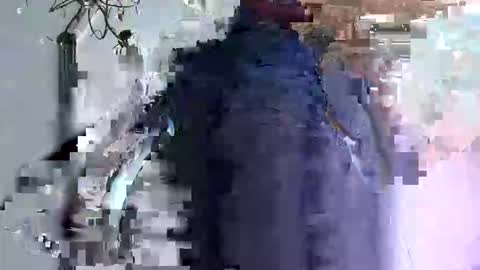 Snapshot of ludovic_17200 chatting on 04-08-26, 08:36 daddy17 online show from 04-08-26, 08:36