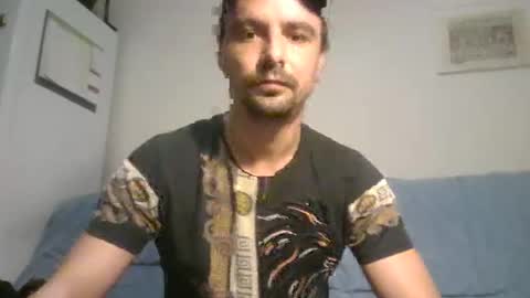 Snapshot of luffyman20 chatting on 02-04-25, 05:55 luffyman20 online show from 02-04-25, 05:55