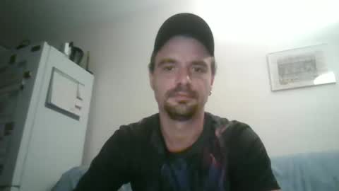 Snapshot of luffyman20 chatting on 02-06-25, 11:26 luffyman20 online show from 02-06-25, 11:26