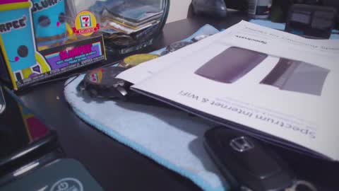 Snapshot of lugo92 chatting on 02-10-25, 06:24 LUGO online show from 02-10-25, 06:24