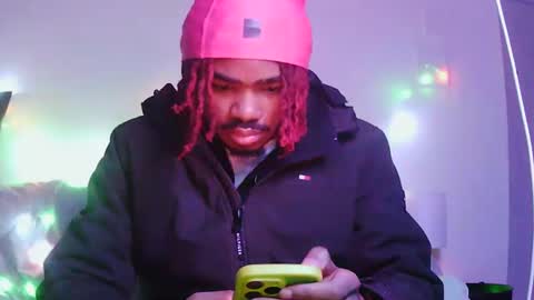 Snapshot of luhfreak444 chatting on 11-12-25, 10:48 Riskdtb online show from 11-12-25, 10:48