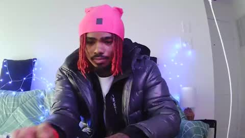 Snapshot of luhfreak444 chatting on 11-19-25, 06:52 Riskdtb online show from 11-19-25, 06:52