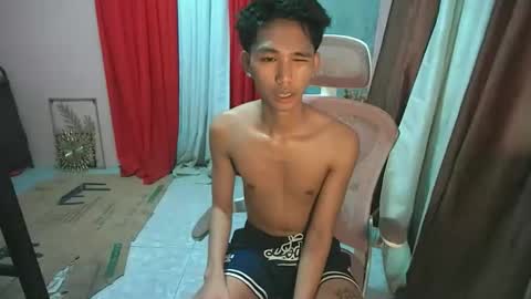 lui_the_fucker online show from 01-19-26, 04:49