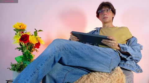 Lui online show from 04-04-26, 03:38