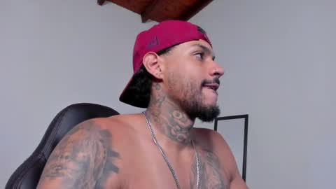 Luigi Vitale online show from 04-04-26, 01:04