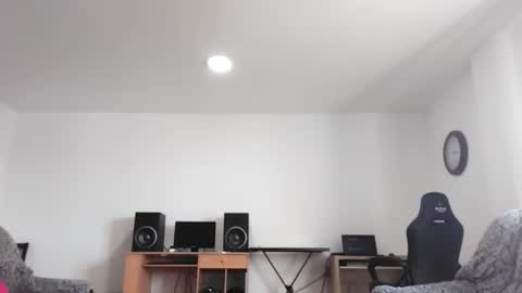 Luigi online show from 11-09-25, 02:15