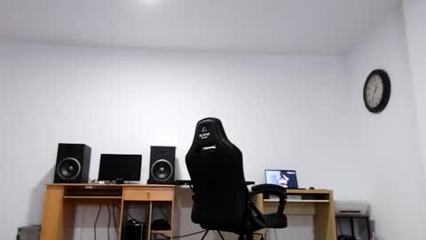 Luigi online show from 02-07-26, 12:36