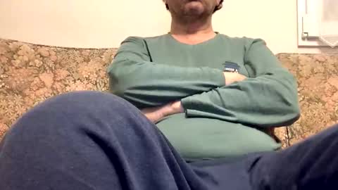 Snapshot of luigir51zas chatting on 05-17-26, 08:49 Luis online show from 05-17-26, 08:49