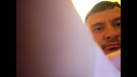 luis60569 online show from 04-03-26, 12:41