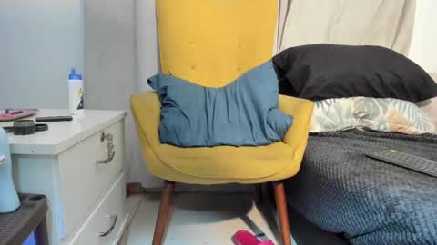 Luis AS online show from 02-11-25, 02:02