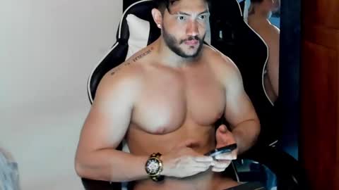 luis_baptista online show from 12-17-24, 04:01