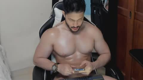 Snapshot of luis_baptista chatting on 05-22-26, 03:46 luis_baptista online show from 05-22-26, 03:46