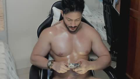 Snapshot of luis_baptista chatting on 05-30-26, 03:58 luis_baptista online show from 05-30-26, 03:58