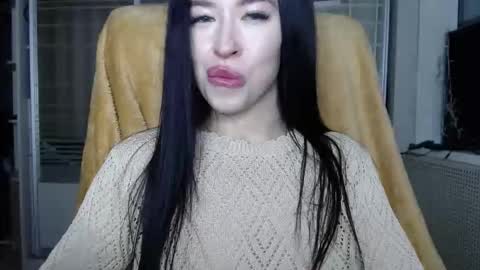 Snapshot of luisa_domina chatting on 01-12-26, 09:42 luisa lovedom online show from 01-12-26, 09:42