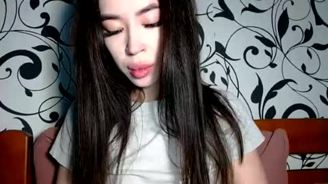 Snapshot of luisa_domina chatting on 06-17-26, 07:22 luisa lovedom online show from 06-17-26, 07:22
