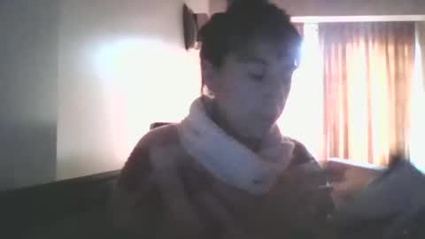 Snapshot of luisa_hollmes chatting on 10-23-25, 03:33 luisa_hollmes online show from 10-23-25, 03:33