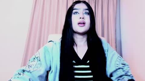 Luisa Diaz online show from 06-20-26, 11:18