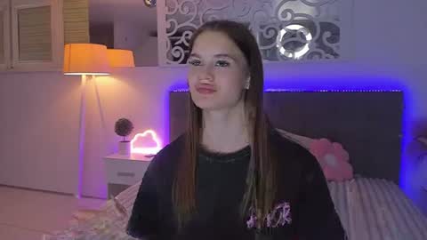 Snapshot of luisaclover chatting on 07-05-26, 12:28 LuisaClover online show from 07-05-26, 12:28