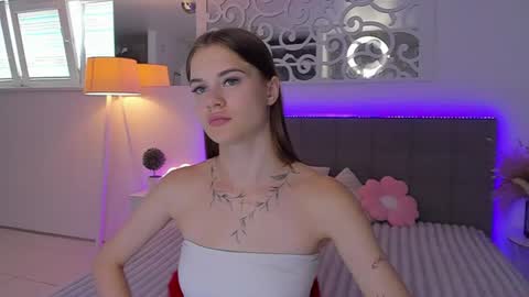 Snapshot of luisaclover chatting on 07-12-26, 12:29 LuisaClover online show from 07-12-26, 12:29