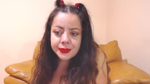 Cassie online show from 10-14-25, 08:31