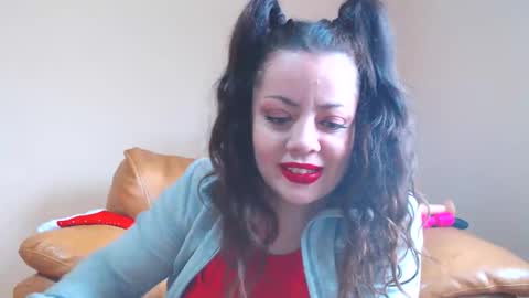 Cassie online show from 02-08-26, 11:46