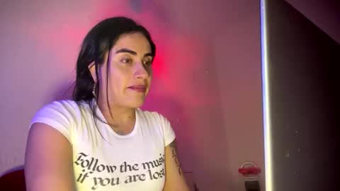 Snapshot of luisamonsterdick chatting on 02-08-26, 01:09 Luisa Monsters online show from 02-08-26, 01:09