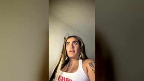 Luisa Monsters online show from 06-08-26, 11:49