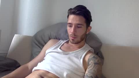 Luis Badx online show from 12-24-24, 08:44