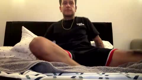 Snapshot of luisjg24hrs chatting on 06-11-26, 12:03 luisjg24hrs online show from 06-11-26, 12:03