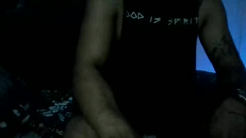 Snapshot of luisjg24hrs chatting on 06-24-26, 07:29 luisjg24hrs online show from 06-24-26, 07:29