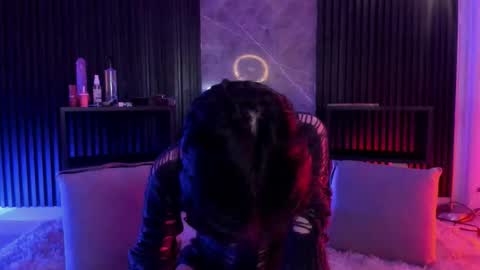 luixdust1 online show from 09-16-25, 05:08