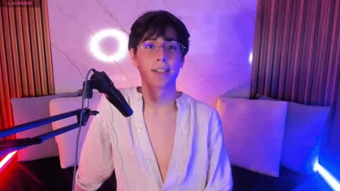 luixdust1 online show from 09-28-25, 04:18