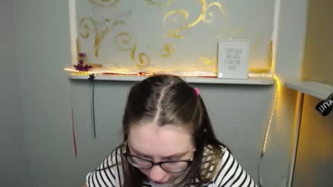 Luiza online show from 12-14-24, 11:39