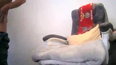 Snapshot of luizs23 chatting on 04-24-26, 05:48 luizs23 online show from 04-24-26, 05:48