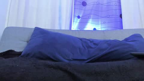 Luka Castillo online show from 01-30-25, 02:27