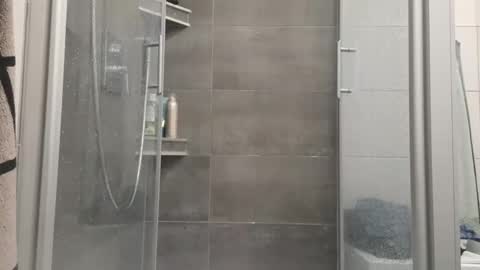 lukasschoetz online show from 01-14-26, 04:01