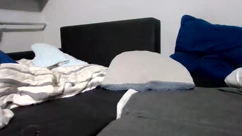 Lukaszek89 online show from 12-19-25, 08:38