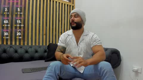 Snapshot of luke__09 chatting on 12-26-24, 12:16 LUKE online show from 12-26-24, 12:16