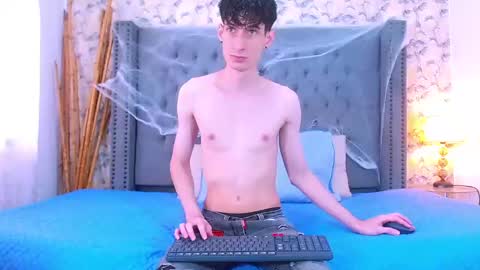 luke_carter online show from 10-22-25, 01:22