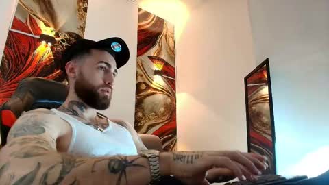 LUKE online show from 04-11-26, 01:04