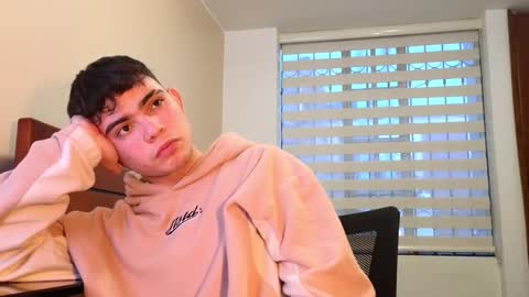 Snapshot of lukeboyce chatting on 09-15-25, 10:54 lukeboyce online show from 09-15-25, 10:54