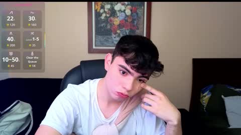 Snapshot of lukeboyce chatting on 11-06-25, 01:56 lukeboyce online show from 11-06-25, 01:56