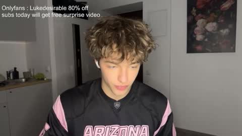 lukedesirable online show from 02-22-26, 07:45