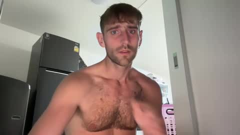 Snapshot of lukegunn22 chatting on 01-09-25, 10:52 MR. Luke Gunn online show from 01-09-25, 10:52