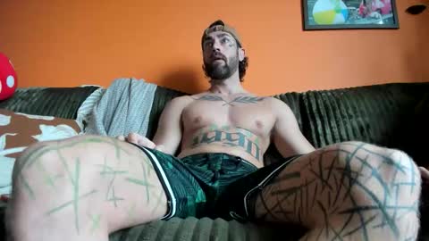 Snapshot of lukerex chatting on 01-13-26, 03:39 Luke Rex online show from 01-13-26, 03:39