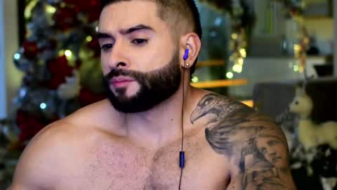 Snapshot of lukhass chatting on 12-14-24, 11:12 Lukhas f4f online show from 12-14-24, 11:12