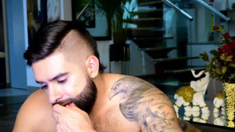 Snapshot of lukhass chatting on 01-20-25, 12:46 Lukhas f4f online show from 01-20-25, 12:46