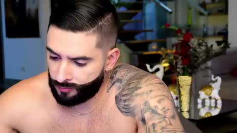 Snapshot of lukhass chatting on 02-15-25, 11:14 Lukhas f4f online show from 02-15-25, 11:14